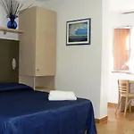 ホテル Della Motta 3*