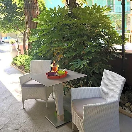Della Motta 3* Bellaria-Igea Marina