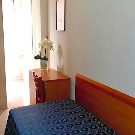 Della Motta 3*