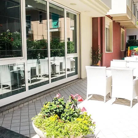 Della Motta 3* Bellaria-Igea Marina